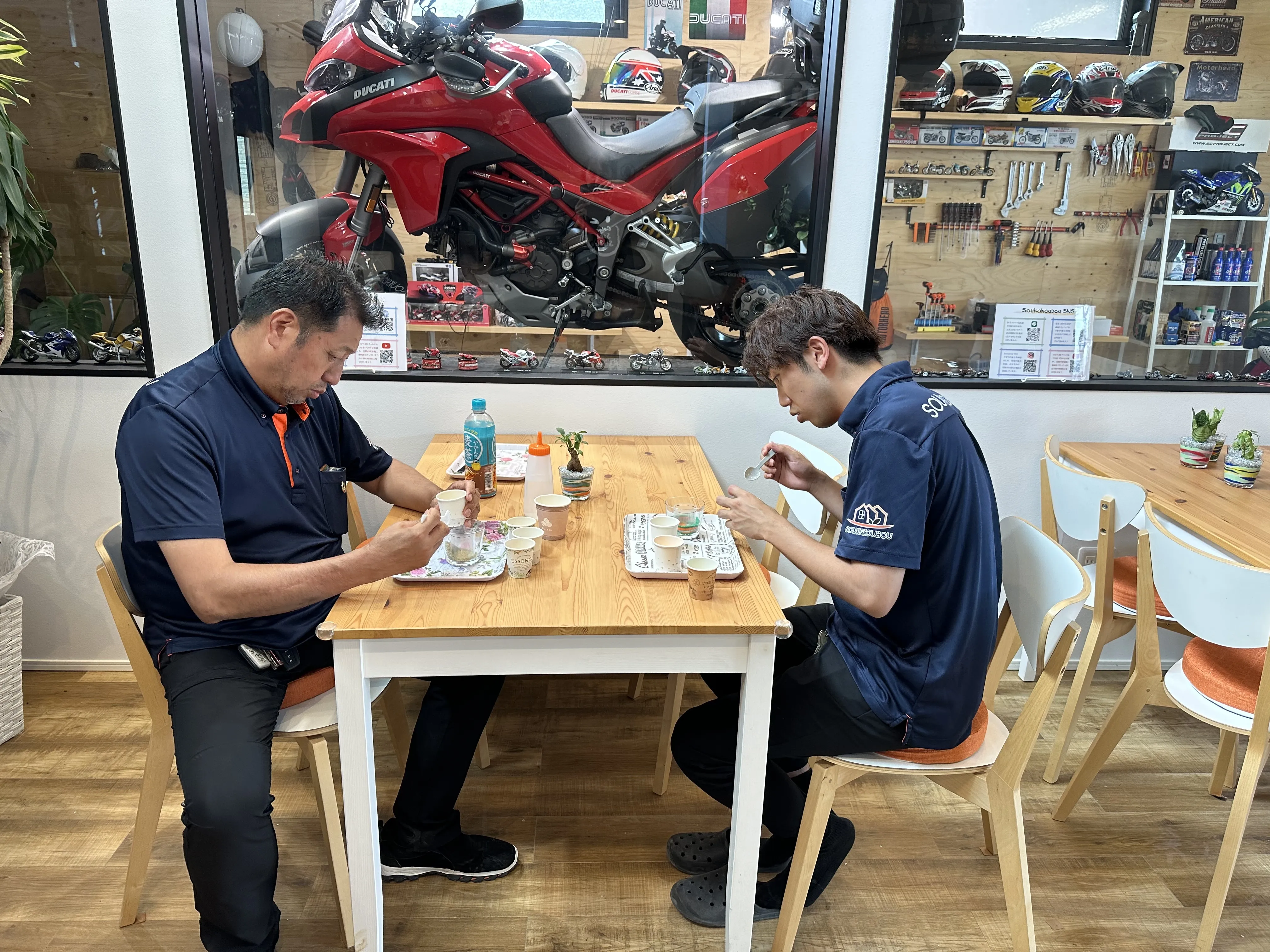 サンドアートワークショップの様子